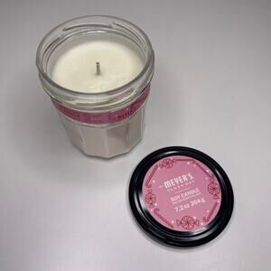 Mrs. Meyers — Peppermint Soy Glass Jar Candle Limited Edition Holiday Scent NEW!